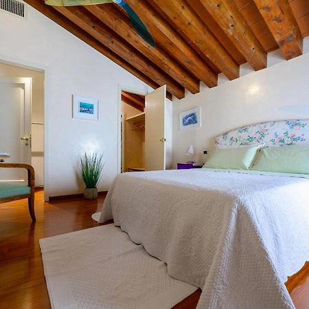 Mini Suite Deluxe Isola Di Mezzo Treviso Eksteriør bilde