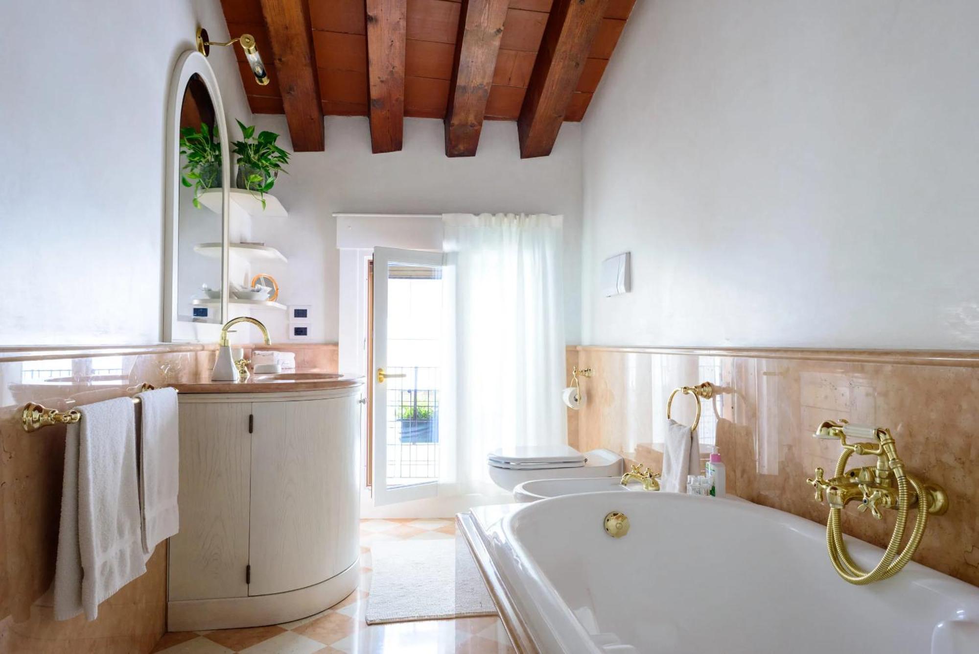 Mini Suite Deluxe Isola Di Mezzo Treviso Eksteriør bilde