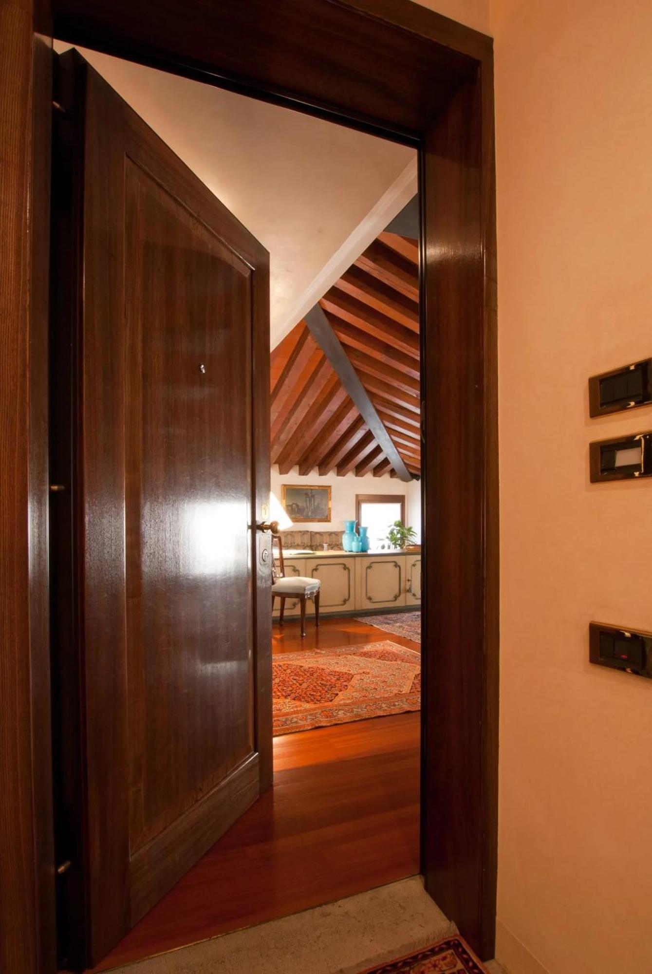 Mini Suite Deluxe Isola Di Mezzo Treviso Eksteriør bilde