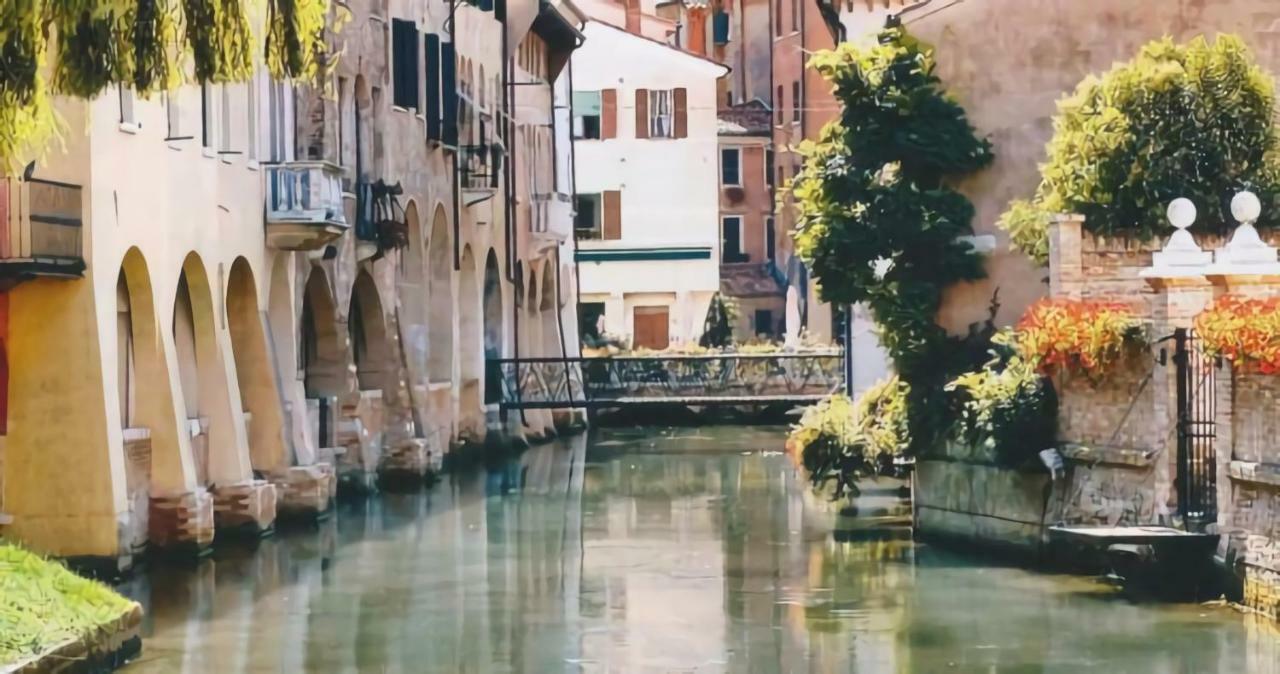 Mini Suite Deluxe Isola Di Mezzo Treviso Eksteriør bilde